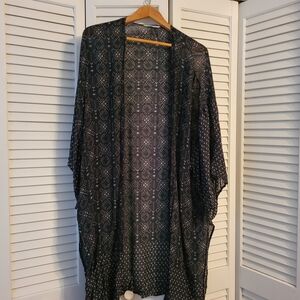 Lucky Brand Glittery Semi-Sheer Kimono OS